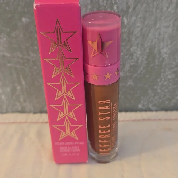 Jeffree Star Velour Liquid Lipstick in Plastic Surgery Shade - Picture 2 of 4
